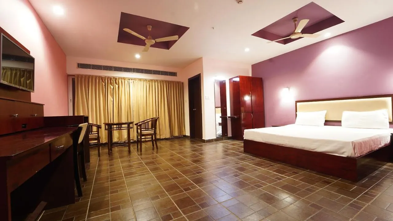 Misty Gate Hotel Vythiri
